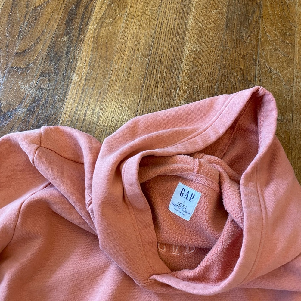 GAP Peachy Coral Logo Hoodie - Picture 5 of 5